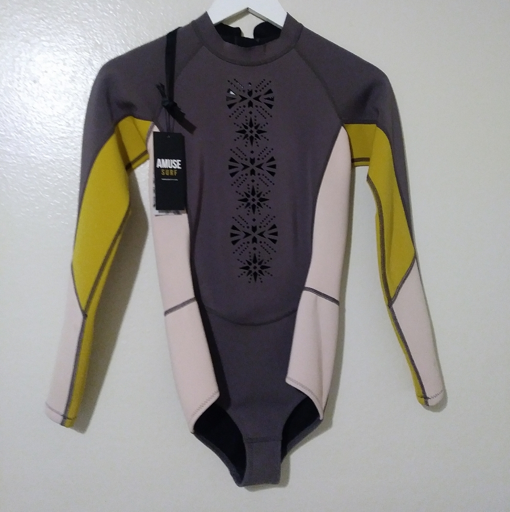 Women's cheekie longsleeve wetsuit